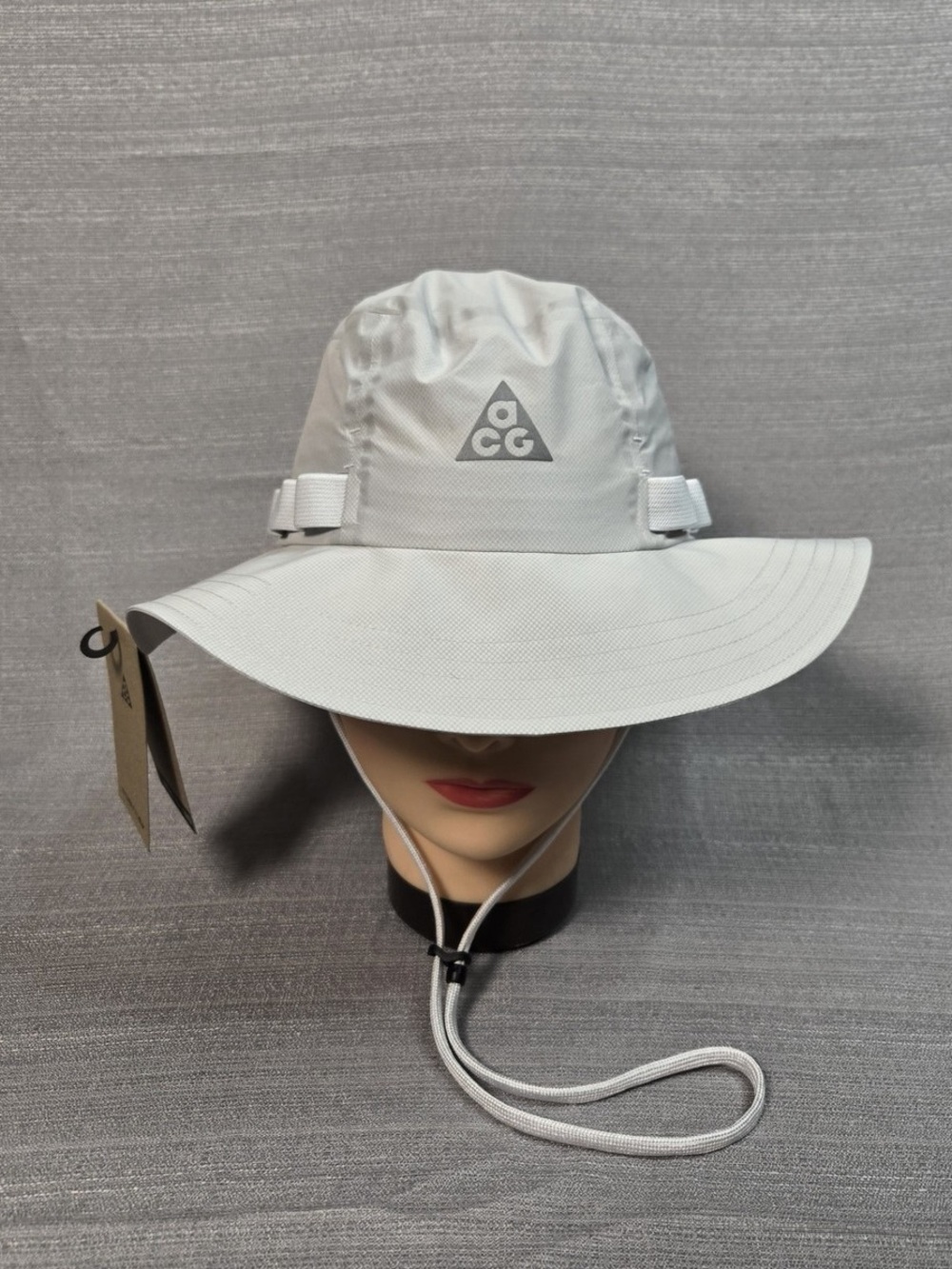 Nike ACG Bucket Hat Small Unisex Gray Silver Apex Storm-FIT ADV Ripstop Woven